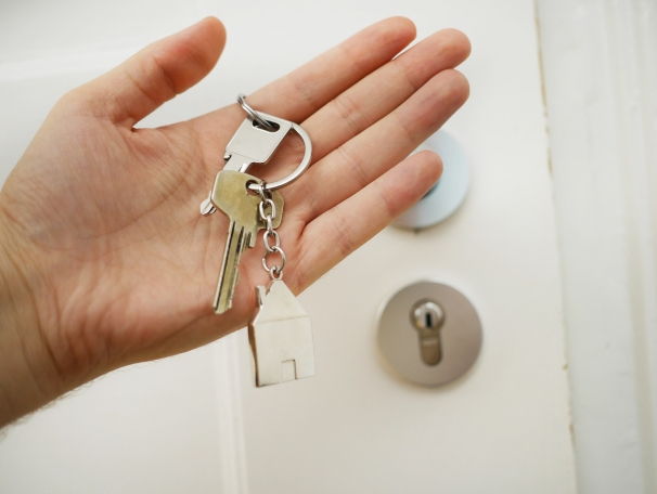 https://SarahBurke.StopRentingStartOwning.org